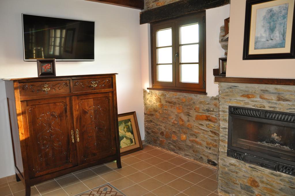Casa Pacho Apartamentos Rurales Луарка Экстерьер фото
