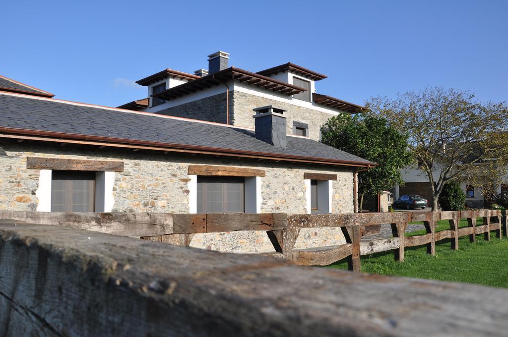 Casa Pacho Apartamentos Rurales Луарка Экстерьер фото